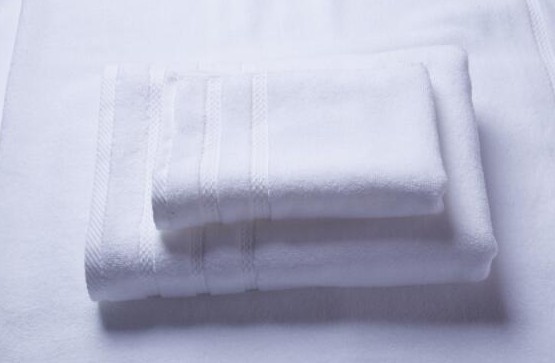 ��ԡ����Ƶ�Ĵ�����ë����ԡ���ʲô���ǰ�ɫ����