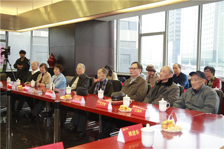 ����˹�Ҽ�����ǧ��·�ƺ�����ʮ��݆������