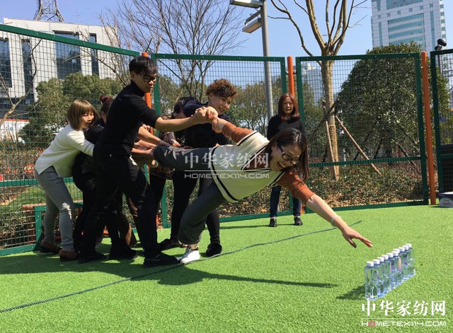 �Pʢ�Ҽ�2017������Ʒȫ��Ѳ����Ӗ(x��n)������һվ�ڽ�����ʽ���_�Ļ��