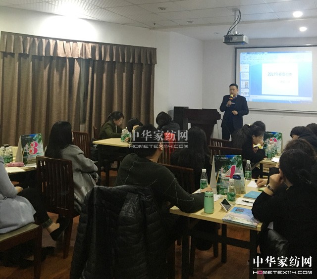 �R�ۅ�Խ֮�����_���Ҽ�����(y��u)��ƪ��