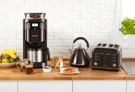 ˲�g��߆����������Ҹ��е�С������M��2017���ڶYƷ�Ҿ�չ��