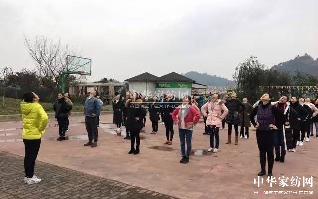 �Pʢ�Ҽ�����������Ӣ�R����ɽ�������@�����£�