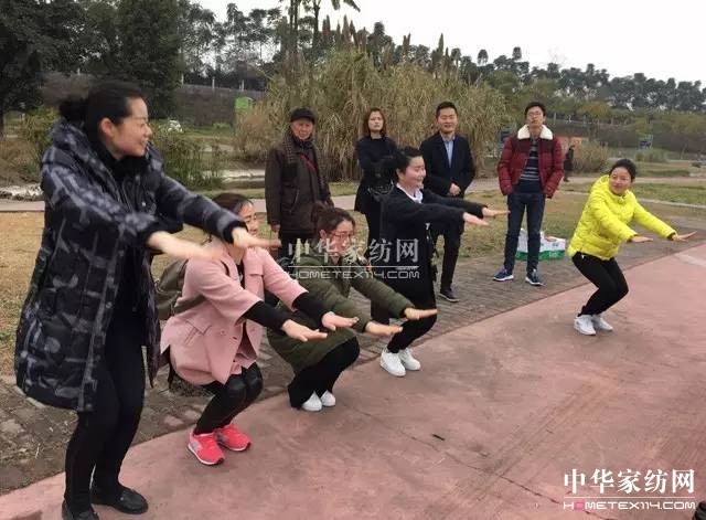 �Pʢ�Ҽ�����������Ӣ�R����ɽ�������@�����£�