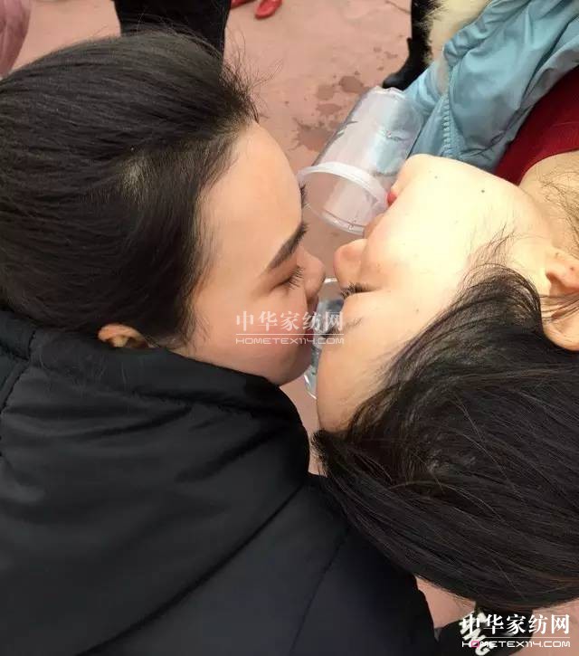 �Pʢ�Ҽ�����������Ӣ�R����ɽ�������@�����£�