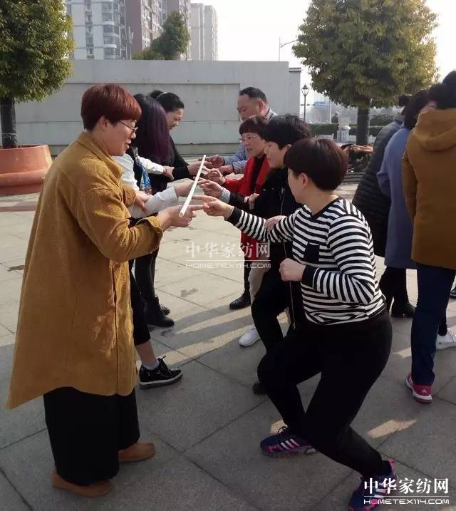 �Pʢ�Ҽ�����Ӣ���������f��Փ�������l��Ӣ����