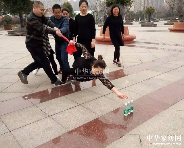 �Pʢ�Ҽ�����Ӣ���������f��Փ�������l��Ӣ����