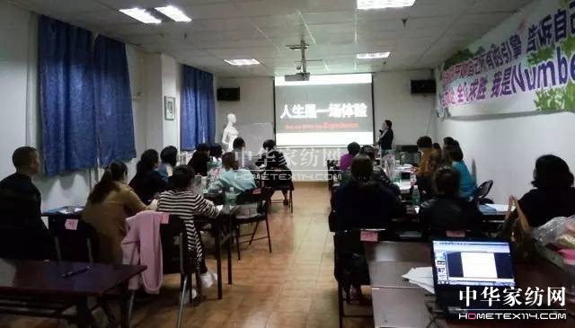 �Pʢ�Ҽ�����Ӣ���������f��Փ�������l��Ӣ����