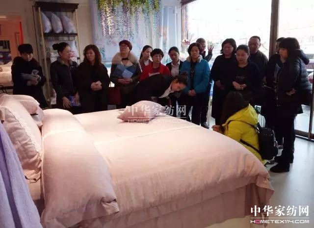 �Pʢ�Ҽ�����Ӣ���������f��Փ�������l��Ӣ����