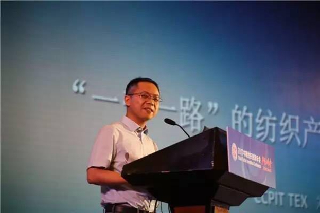 �������B(t��i)�µąfͬ��(chu��ng)���c�rֵ������2017�Ї�������(chu��ng)�����•�aƷ����ڸ��ݳɹ��e��