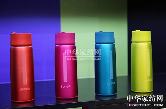 �������I���R���Ϻ���Ʒ�Ҿ�չ�A���_Ļ���c����