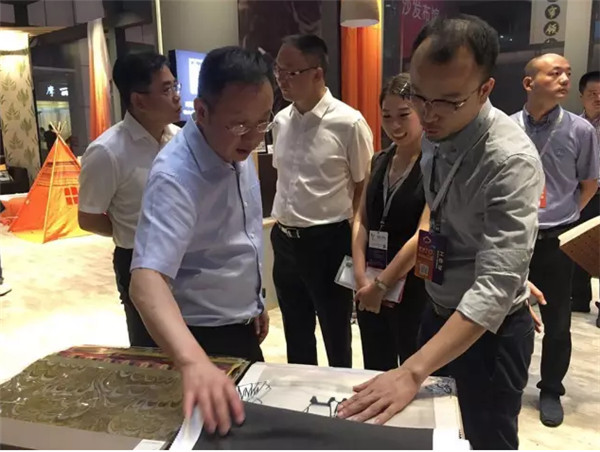 �����Ҳ�����20�d�L(f��ng)��ͬ�������٬F(xi��n)���L(f��ng)