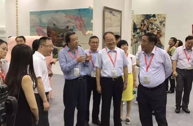 ����ҒҒ�c(di��n)�c(di��n)�εΡ���2017�Ї�(gu��)��(gu��)�H�w�Sˇ�g(sh��)չ�ġ�ۙ�E�����ˌ�ζ