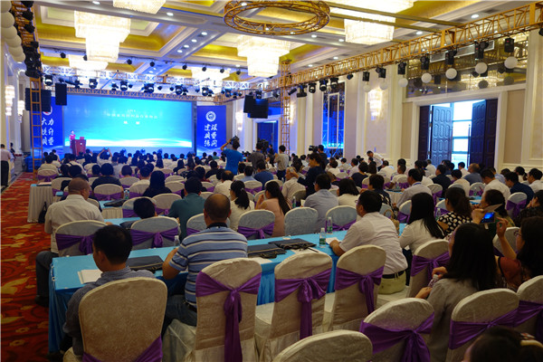 300���ИI(y��)��ʿ�R���Ї��Ҽ��ИI(y��)�|��������o�����O�|�������l(f��)չ���{