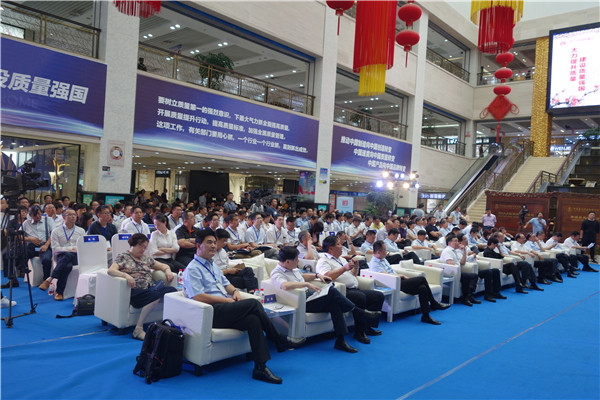 ȫ�������ИI(y��)���Ҽ����|(zh��)�������ӆT���M(j��n)������Ї�•��ͨ���T�е������|(zh��)����(ji��)�_Ļʽ19���e��