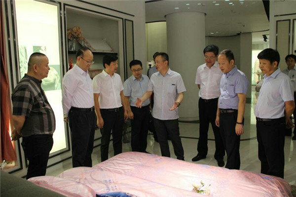 �м�(li��n)�hί��ӛ����һ�Ќ������L��ͨ�Ҽ���I(y��)