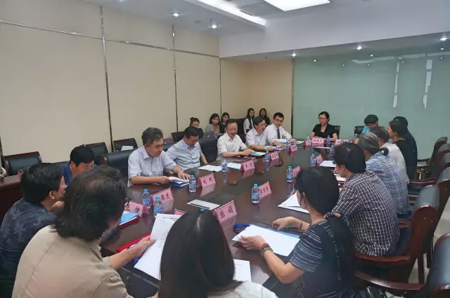 �Ҹ�������ζϯ����ͨ������������300���Ҽ��a(ch��n)Ʒ��Ů�����