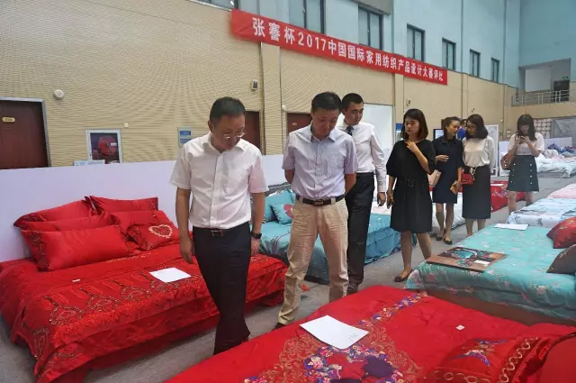 �Ҹ�������ζϯ����ͨ������������300���Ҽ��a(ch��n)Ʒ��Ů�����