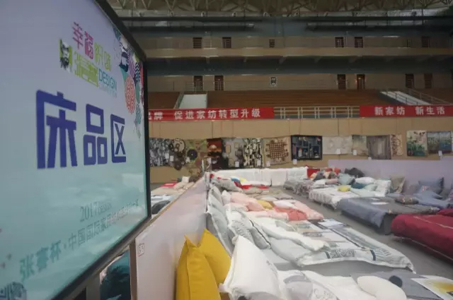 �Ҹ�������ζϯ����ͨ������������300���Ҽ��a(ch��n)Ʒ��Ů�����