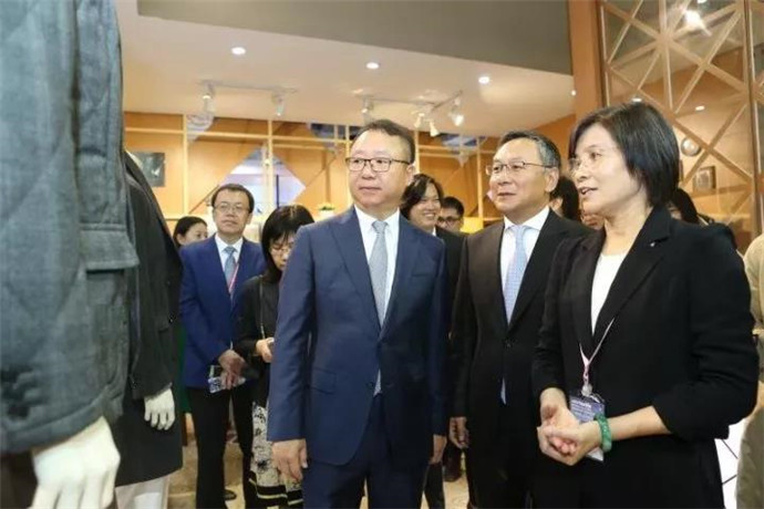 ���@��������L(f��ng)�����м�(li��n)���＾(li��n)չ���_Ļ