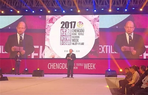 �r(sh��)�����I(l��ng)������2017�ɶ��Ҽ���•�ɶ��r(sh��)�b�������ݾ��ʆ�Ļ