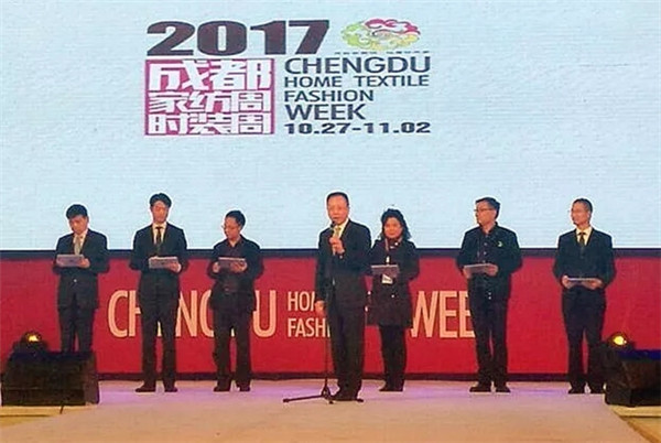 �r�����I������2017�ɶ��Ҽ���•�ɶ��r�b�������ݾ��ʆ�Ļ