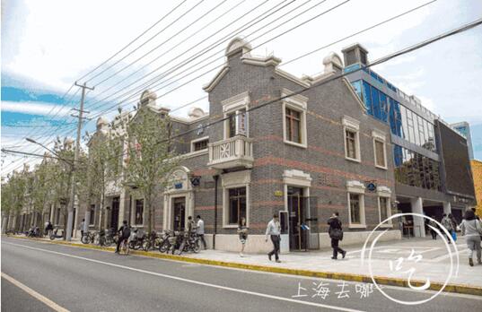 ���ڶYƷ�Ҿ�չ�_(k��i)Ļ�ڼ���������c(di��n)�����չ����ã��