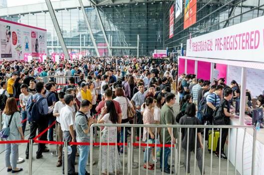 ���ڶYƷ�Ҿ�չ�_(k��i)Ļ�ڼ���������c(di��n)�����չ����ã��