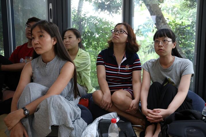 ����Ȼ���ؾ�����������һ�����ӵİl(f��)����