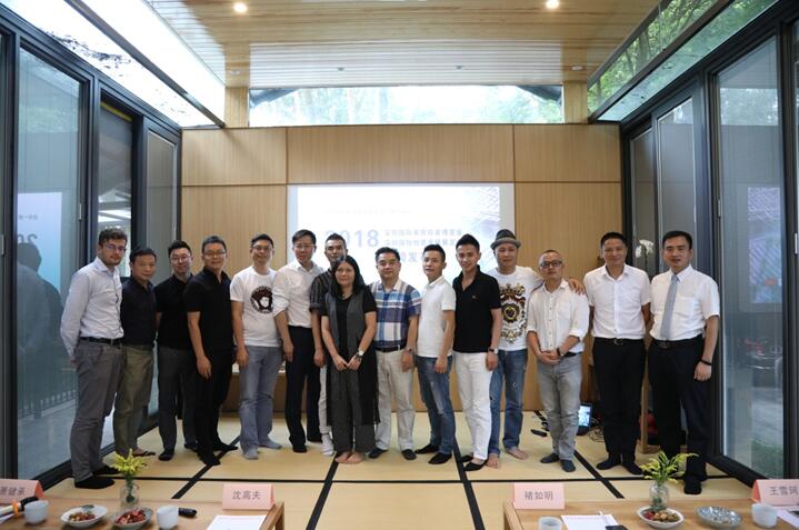 ����Ȼ���ؾ�����������һ�����ӵİl(f��)����