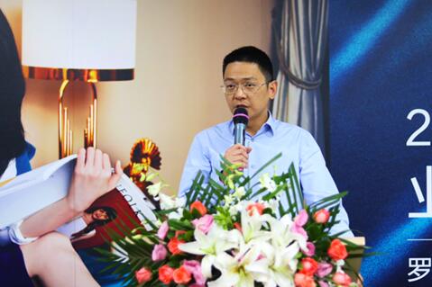 �_�R�����������T(m��n)���׳������н�ʹ���Aδ�R