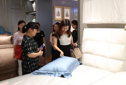 ����ƥ�R�޴�Ʒ���㽭���족�F(tu��n)�w��(bi��o)��(zh��n)�ƶ�����(d��ng)��ӑ��(hu��)�ڲ���Ҽ�������_(k��i)