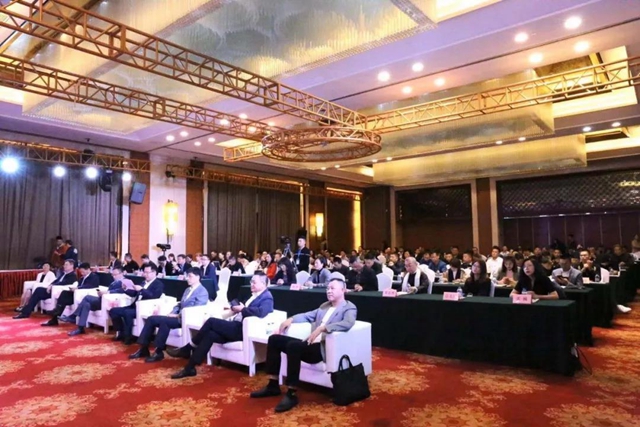 32�f���������ɽ���9000�fԪ����ʮ�����Ї����������Ҽ����彻�ו�¡�����_���x��ͨ�ݼҼ��a�I(y��)��1+3���¸��