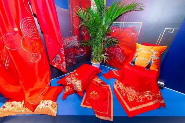 �M�F(tu��n)���ഺ���Ҽ�չ����Ҽ�ӡ�(li��n)�˄�(chu��ng)�¼Ҽ��a(ch��n)�I(y��)�����B(t��i)