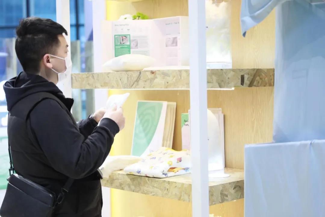 ��̼��z™Ʒ���w�S���࣬�v���Ҽ�չ�ϡ�Դ����Ȼ�����m����