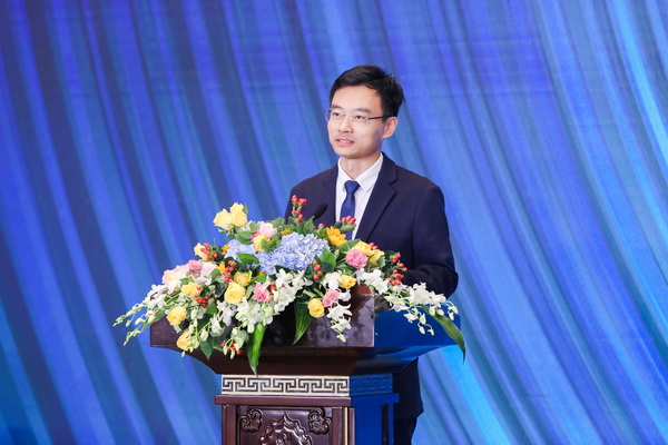 �������p̼��Ŀ��(bi��o)��̽����(sh��)���x��--���Č����粼�̴��(hu��)����10���ڽB�d���e��