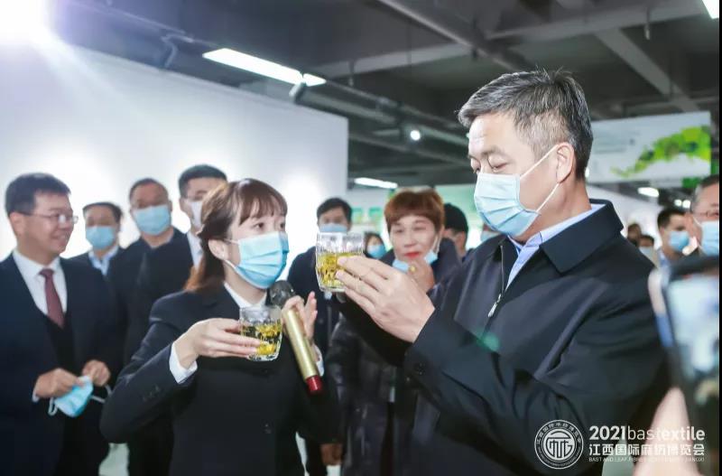 ���B(t��i)�����r(sh��)����ˇ��2021������(gu��)�H�鼏���[��(hu��)ʢ��Ļ