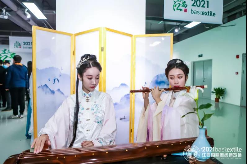 ���B(t��i)�����r(sh��)����ˇ��2021������(gu��)�H�鼏���[��(hu��)ʢ��Ļ