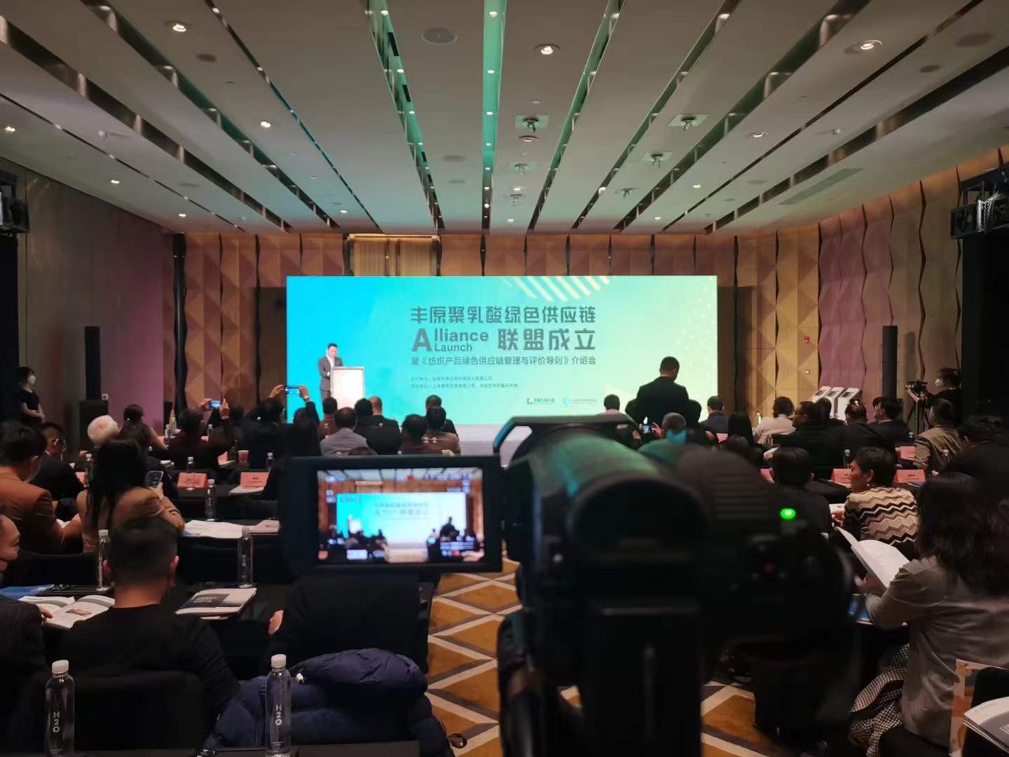 ȫ��������Gɫ����(y��ng)�(li��n)�˳�������(d��ng)�xʽ�ߡ������a(ch��n)Ʒ�Gɫ����(y��ng)朹����c�u(p��ng)�r(ji��)��(d��o)�t����B��(hu��)���Ϻ��e��