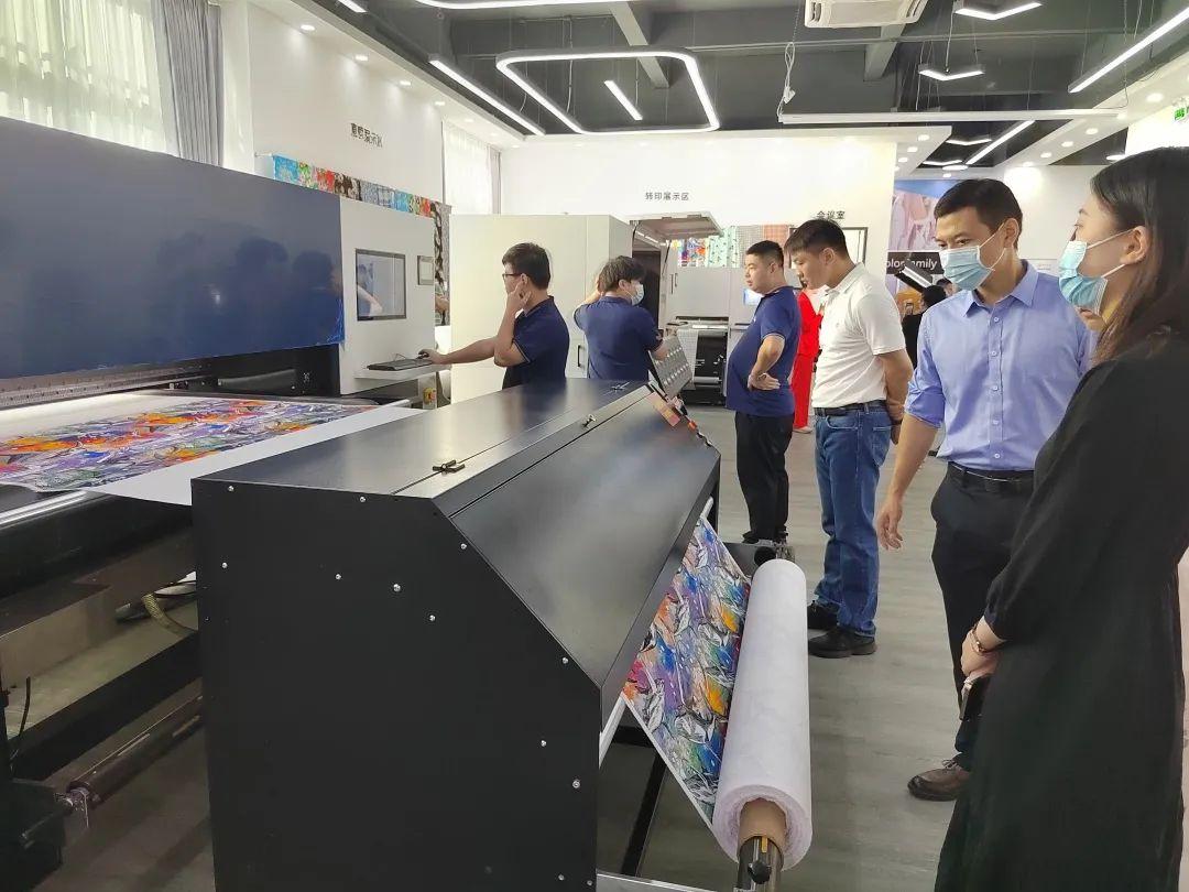 ��ʼ���Ʒ��(sh��)�aӡˇչʾ���ĳɹ���Ļ���F(xi��n)��(ch��ng)�l(f��)������ذ���Ʒ